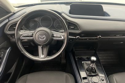 Car image 13