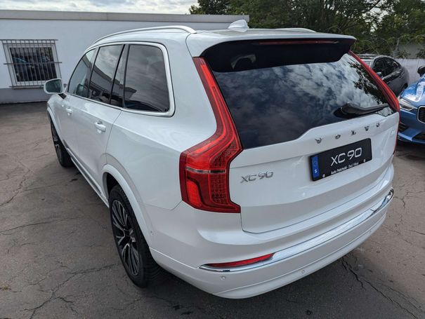 Volvo XC90 T8 Recharge AWD 335 kW image number 5