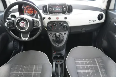 Car image 16