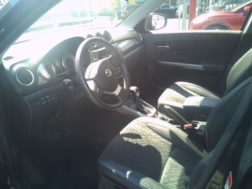 Car image 11