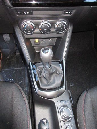 Mazda 2 SkyActiv-G 90 66 kW image number 9