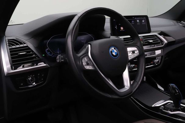 BMW iX3 80 kWh 210 kW image number 20