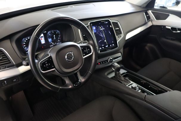 Volvo XC90 AWD Momentum 173 kW image number 13