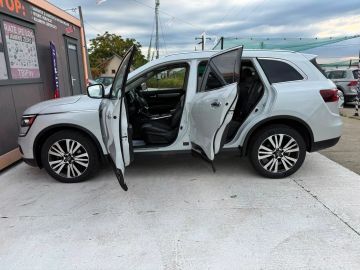 Car image 40