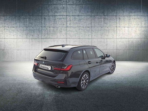 BMW 330d Touring xDrive 195 kW image number 4