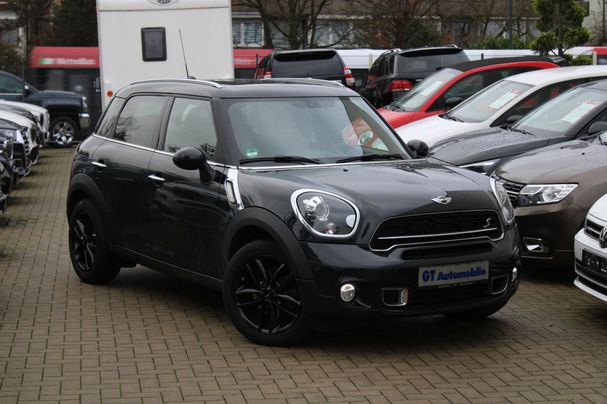 Mini Cooper SD Countryman 105 kW image number 2