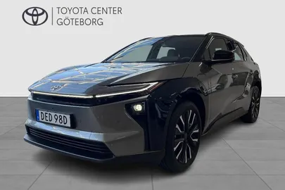 Car image 1