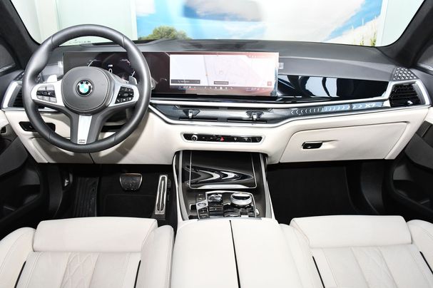 BMW X7 xDrive40i 280 kW image number 7