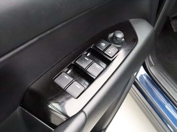 Car image 31