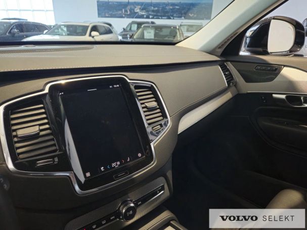 Volvo XC90 AWD 173 kW image number 28