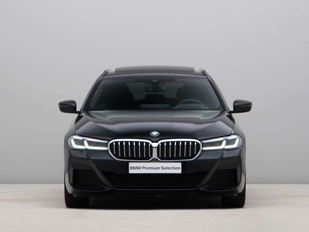 BMW 520i Touring 135 kW image number 6