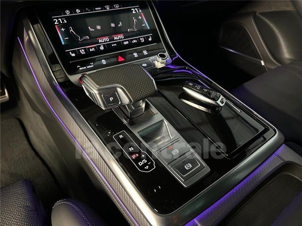 Audi Q8 55 TFSI quattro Tiptronic 250 kW image number 8