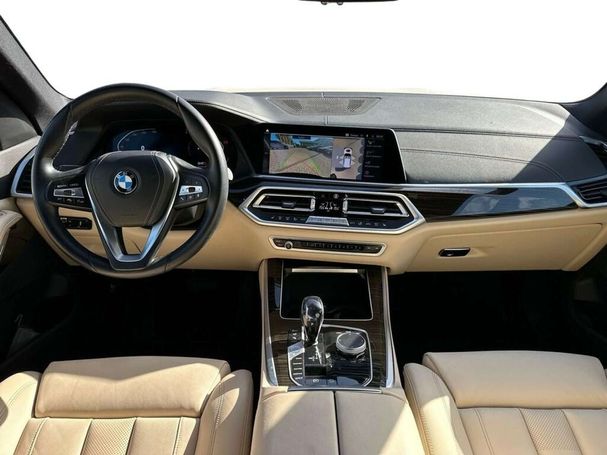 BMW X5 xDrive25d xLine 170 kW image number 9