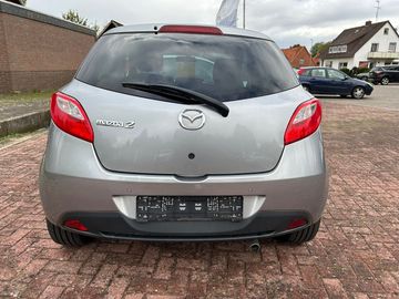 Car image 10