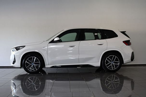 BMW iX1 xDrive M Sport 230 kW image number 4