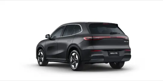Car image 3