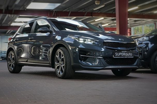 Kia XCeed 1.5 T-GDI 118 kW image number 3