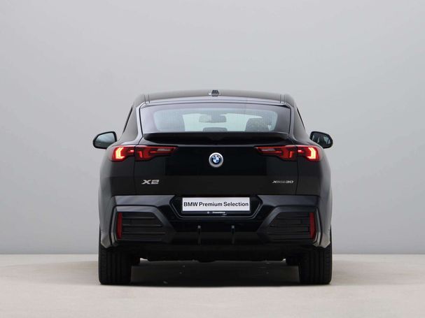 BMW iX2 xDrive30 225 kW image number 10