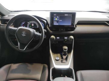 Car image 13