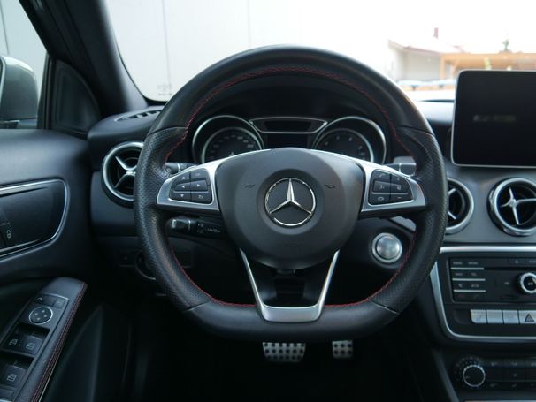 Mercedes-Benz GLA 180 90 kW image number 15