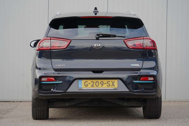 Kia Niro e 64 kWh 150 kW image number 27