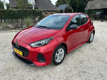 Car image 20