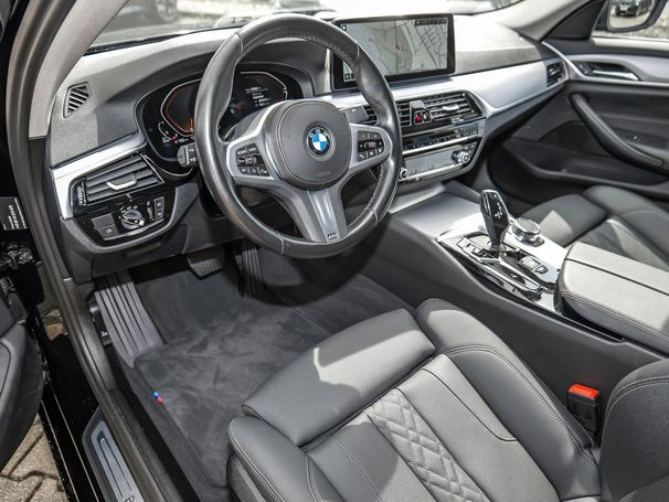 BMW 530d xDrive 210 kW image number 4