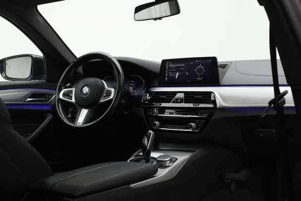 BMW 520i 135 kW image number 21