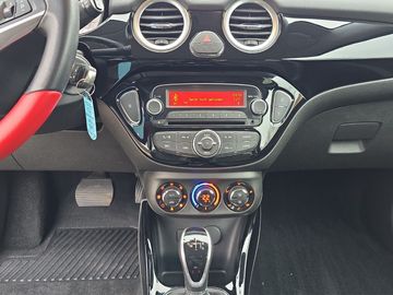 Car image 11