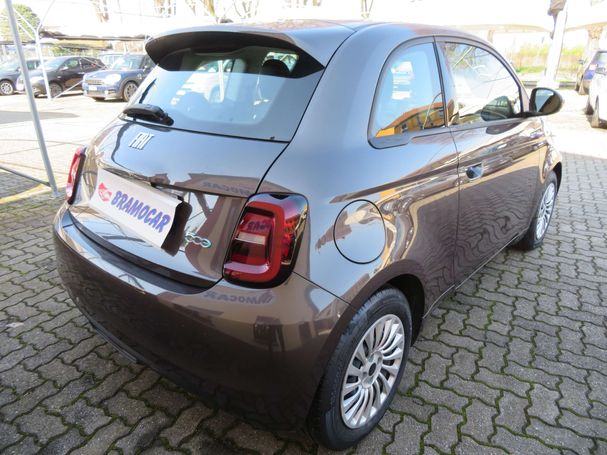 Fiat 500 e Action 70 kW image number 6