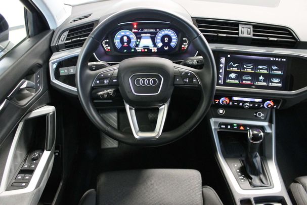 Audi Q3 45 TFSIe 180 kW image number 20