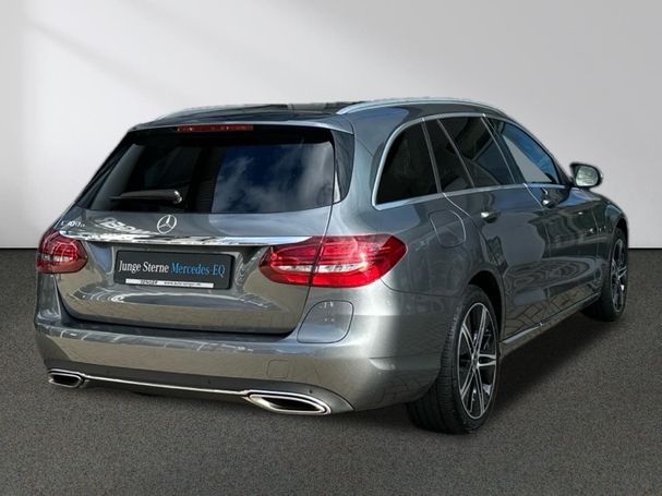 Mercedes-Benz C 300 e T Avantgarde 235 kW image number 3