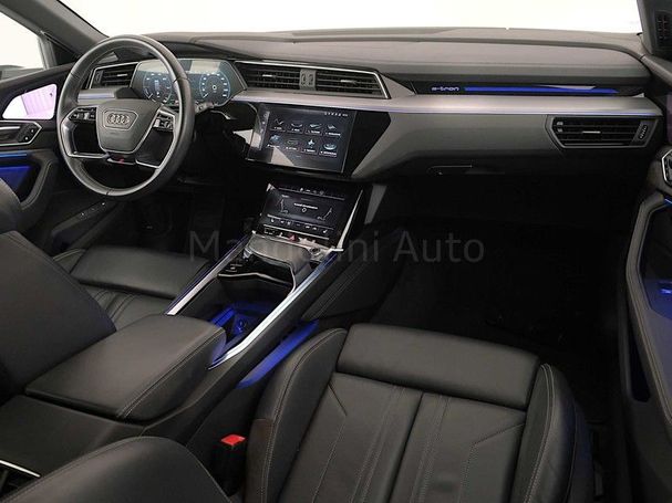 Audi e-tron 55 quattro S-line 300 kW image number 3