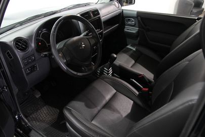 Car image 8