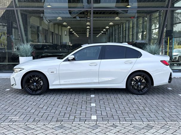 BMW 320 e 150 kW image number 14