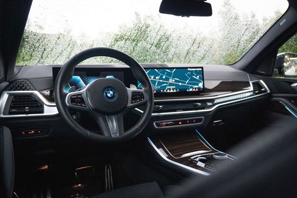 BMW X5 50e xDrive 360 kW image number 32