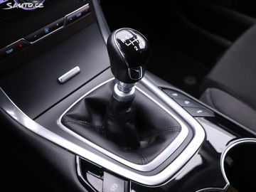 Car image 31