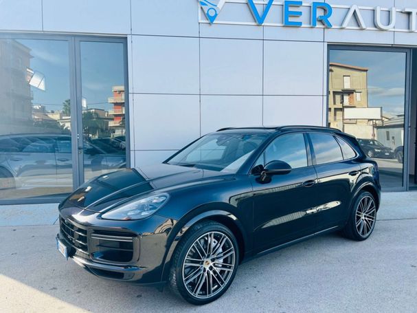 Porsche Cayenne Turbo 404 kW image number 1