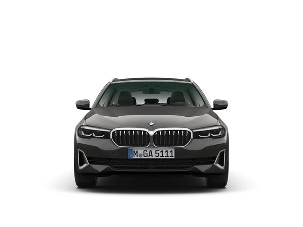 BMW 530d Touring 210 kW image number 2