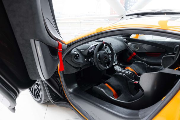 McLaren 620R 456 kW image number 1