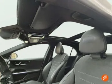 Car image 33