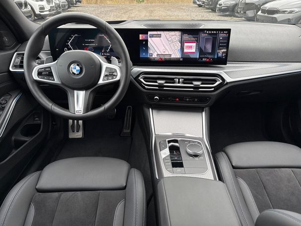 BMW 340i Touring Sport xDrive 275 kW image number 10