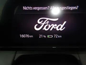 Car image 27