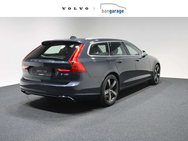 Volvo V90 T8 R Design AWD 300 kW image number 9