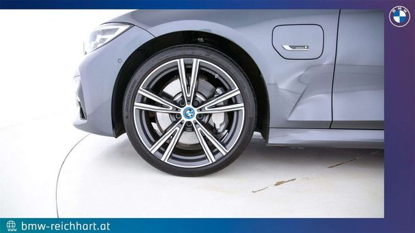 BMW 330 Touring 185 kW image number 13