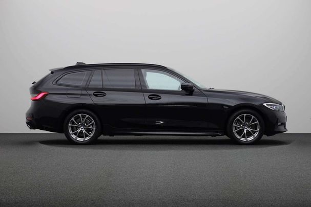 BMW 320d Touring 140 kW image number 11