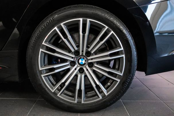 BMW 330e M Sport 216 kW image number 16