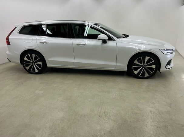 Volvo V60 T6 Inscription AWD Recharge 251 kW image number 1