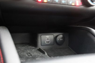 Car image 31