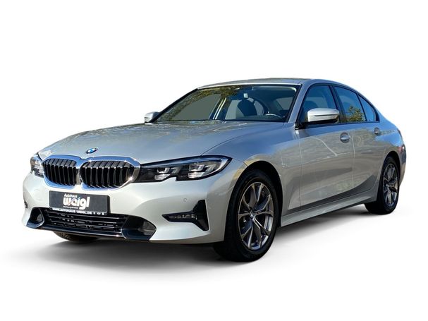 BMW 320i Sport Line 135 kW image number 1